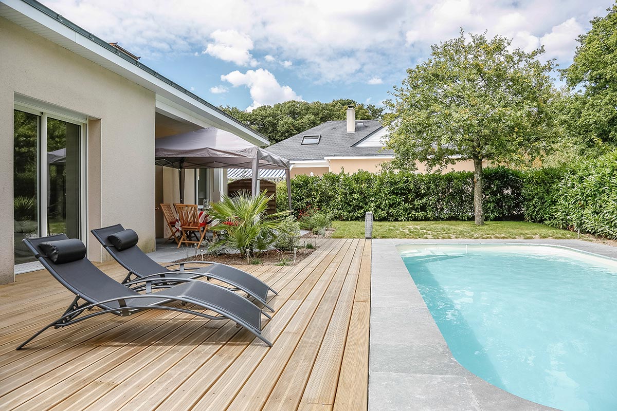 Aménagement autour piscine - La Piscine Bois