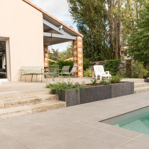 Terasse_céramique_deux_sortes_dalles_Nantes_Aménagement_Bretaudeau_Paysagiste_2