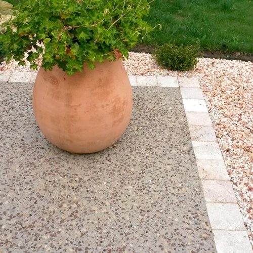 paves_pierre_travertin_beton