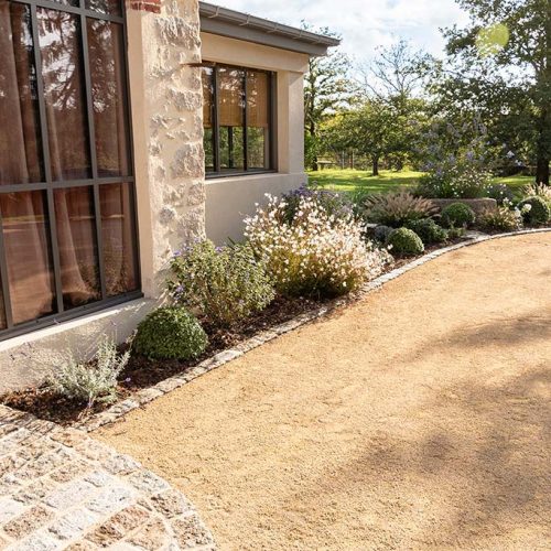 plantations-massif-maison