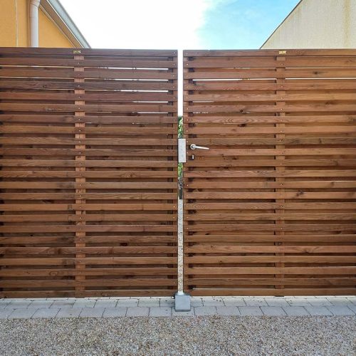 portail-bois-double-battant