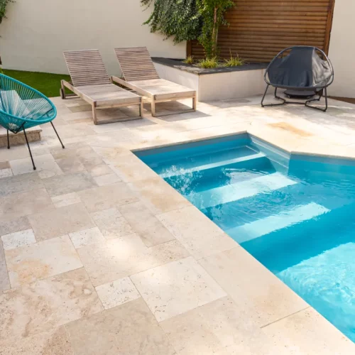 terrasse-plage-piscine-piscine-qualipiscine